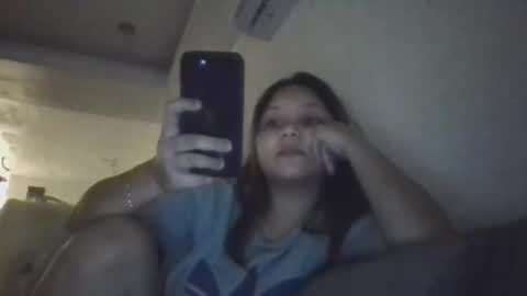 Snapshot of mariea375105 chatting on October 2025 04:19:01 PM MommyMarie online show from October 2025 04:19:01 PM