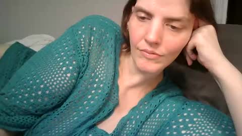 Mariejojo online show from November 2025 03:50:01 AM