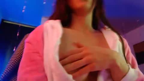 Snapshot of mariel_sins21 chatting on January 2025 04:02:02 PM Mariie online show from January 2025 04:02:02 PM