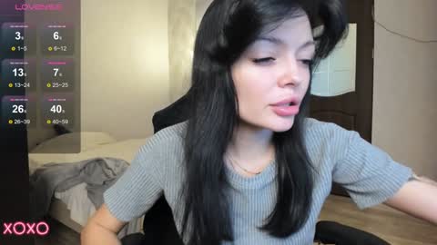 Snapshot of mariella__adams chatting on December 2024 05:54:02 PM Maria  online show from December 2024 05:54:02 PM