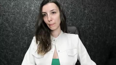 Snapshot of marielleanker chatting on September 2025 09:11:02 AM marielleanker online show from September 2025 09:11:02 AM