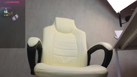 Snapshot of marietta__castro chatting on December 2024 02:46:02 PM Marietta online show from December 2024 02:46:02 PM