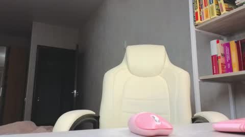 Snapshot of marietta__castro chatting on November 2025 01:45:01 PM Marietta online show from November 2025 01:45:01 PM