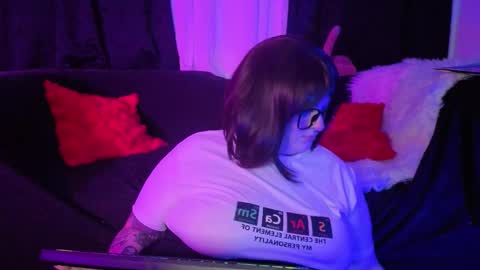 mariiana_velezz online show from February 2026 11:52:01 AM