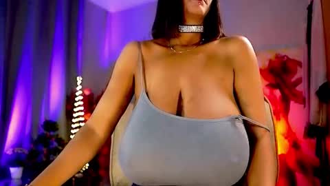 Snapshot of mariicha chatting on November 2025 07:05:02 AM Nikita - Scroll down and read my bio please. New Pictures in Bio online show from November 2025 07:05:02 AM