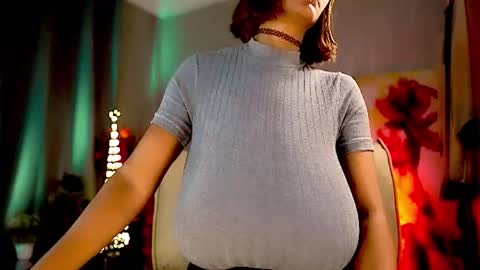 Snapshot of mariicha chatting on November 2025 07:00:02 AM Nikita - Scroll down and read my bio please. New Pictures in Bio online show from November 2025 07:00:02 AM