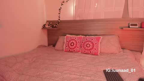 Snapshot of marijaneh chatting on November 2025 01:57:01 PM Luna Dulk online show from November 2025 01:57:01 PM