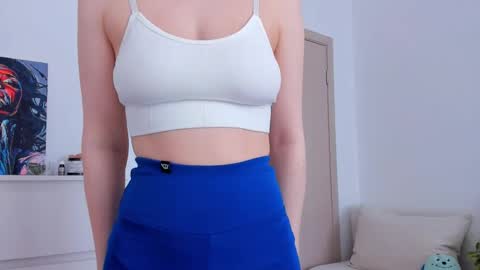 Marilina online show from April 2026 07:42:01 AM