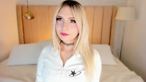 Snapshot of mariluu_ chatting on July 2026 03:03:01 PM Mariluu online show from July 2026 03:03:01 PM