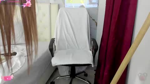 Marilyn online show from February 2025 01:52:02 AM