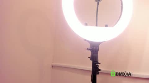 Marilyn  online show from March 2026 11:48:02 AM