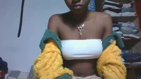 Snapshot of marinagold69 chatting on May 2026 01:46:07 AM marinagold69 online show from May 2026 01:46:07 AM