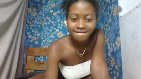 Snapshot of marinagold69 chatting on May 2026 09:28:01 AM marinagold69 online show from May 2026 09:28:01 AM