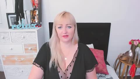 Snapshot of marinajoy chatting on January 2025 02:17:02 PM Marina online show from January 2025 02:17:02 PM