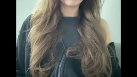 Snapshot of marinalovenow chatting on October 2025 07:38:01 AM Marina online show from October 2025 07:38:01 AM