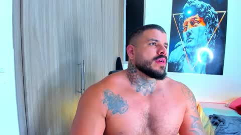 Mario Teran online show from October 2025 02:03:02 AM