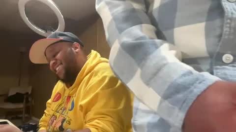 MARIOLUIGIHOT online show from February 2025 11:35:01 PM