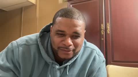 MARIOLUIGIHOT online show from February 2025 02:40:02 AM