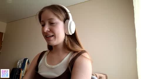 Snapshot of marionpierce chatting on June 2026 02:08:01 PM Mia online show from June 2026 02:08:01 PM