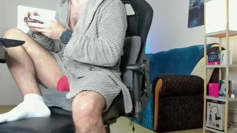 marioslim online show from April 2026 05:13:01 AM