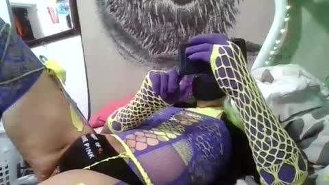 Snapshot of marissaspiercedpussy chatting on December 2025 06:32:01 AM Prissy Miss online show from December 2025 06:32:01 AM