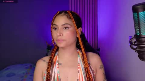    online show from November 2025 07:05:02 PM