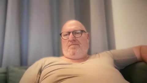 Snapshot of mark1963sub chatting on December 2024 08:23:02 PM Mark online show from December 2024 08:23:02 PM