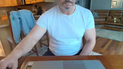 Snapshot of mark48130 chatting on March 2025 01:03:01 PM Mark online show from March 2025 01:03:01 PM