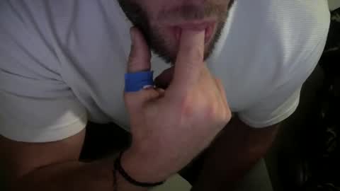 mark9222222 online show from March 2026 07:16:02 PM