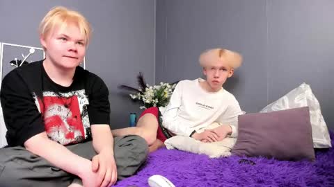 mark_brain online show from April 2026 12:25:01 PM