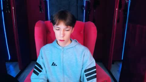 Snapshot of mark_branston chatting on November 2025 11:00:01 AM Mark online show from November 2025 11:00:01 AM