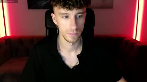 mark_caron online show from November 2025 03:43:02 PM