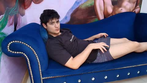 mark_evans1_ online show from January 2025 05:42:02 PM