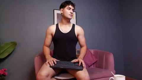 mark_evans1_ online show from November 2025 01:44:01 PM