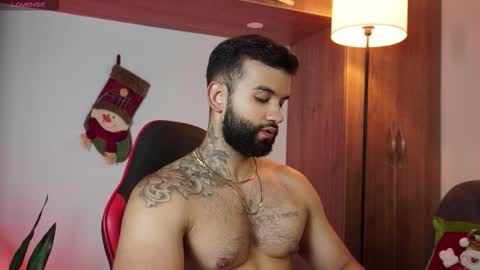 Mark online show from December 2025 12:30:01 AM