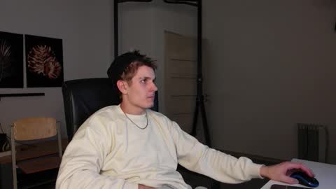 Snapshot of mark_karson chatting on November 2025 05:34:02 PM MARK KARSON online show from November 2025 05:34:02 PM