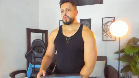 mark_x23 online show from January 2026 12:49:02 AM