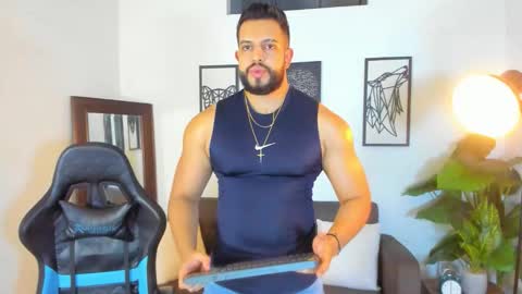 mark_x23 online show from February 2026 02:06:02 AM