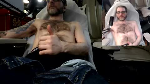 markass87 online show from April 2026 01:36:01 PM