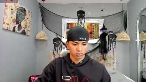 Snapshot of markbowie chatting on October 2025 11:43:02 AM markbowie online show from October 2025 11:43:02 AM