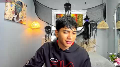 Snapshot of markbowie chatting on October 2025 12:11:01 PM markbowie online show from October 2025 12:11:01 PM