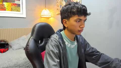 Snapshot of markbowie chatting on November 2025 11:47:01 AM markbowie online show from November 2025 11:47:01 AM