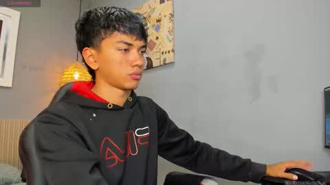 Snapshot of markbowie chatting on November 2025 11:31:01 AM markbowie online show from November 2025 11:31:01 AM