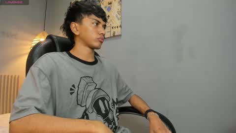 markbowie online show from January 2026 12:32:02 PM