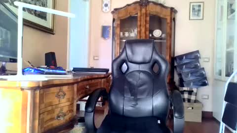 Snapshot of markmarkmark00 chatting on December 2024 10:05:02 AM markmarkmark00 online show from December 2024 10:05:02 AM