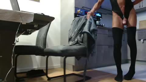 markr666 online show from January 2025 08:54:01 AM
