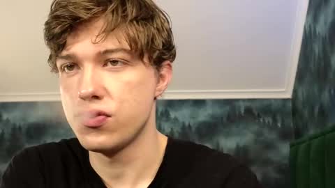 markshot_ online show from November 2025 06:39:01 PM