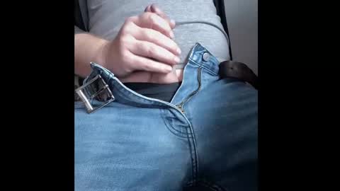 Snapshot of markus81xxx chatting on November 2025 01:43:01 PM markus81xxx online show from November 2025 01:43:01 PM