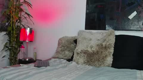 Snapshot of markus_latin chatting on December 2024 03:15:01 PM Markus latin online show from December 2024 03:15:01 PM