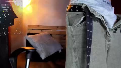 Snapshot of markuss___ chatting on December 2025 01:45:01 AM markuss___ online show from December 2025 01:45:01 AM